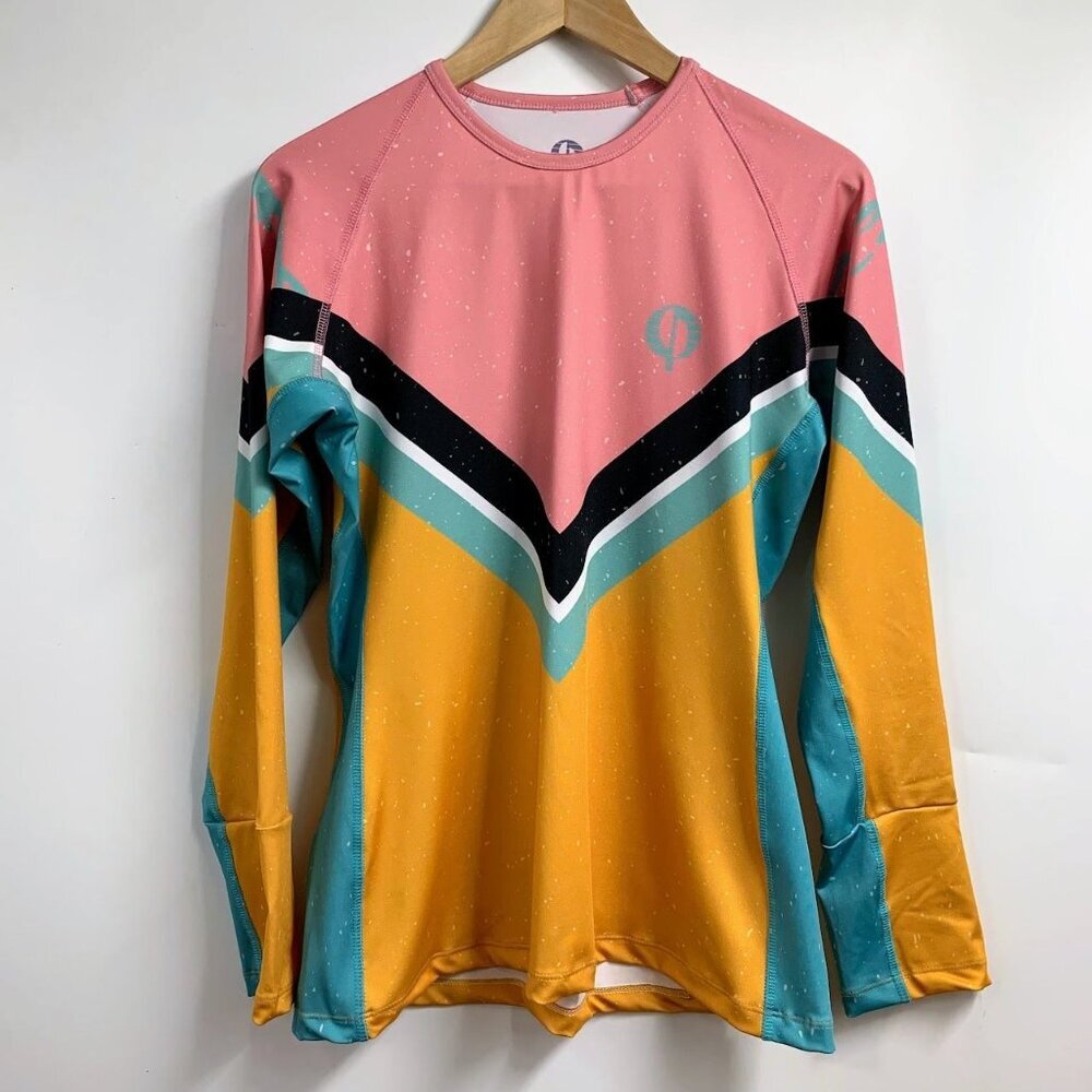 Opiparo Pepino Women's Chevron Long Sleeve Crew Neck Base Layer SIze XL